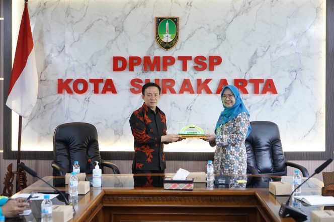 
					Pj. Bupati Kabupaten Pringsewu Lakukan Kunjungan Kerja ke Mall Pelayanan Publik Kota Surakarta