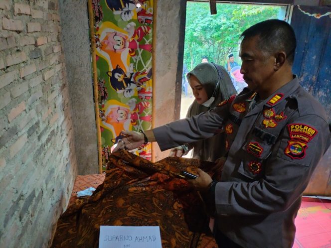 
					Geger, Warga Padang Rejo Pagelaran Ditemukan Tewas Tenggelam di Kolam Ikan