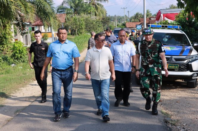 
					Kapolres Pringsewu Bersama Dandim 0424/Tanggamus Sambut Kunjungan Danpuspomad