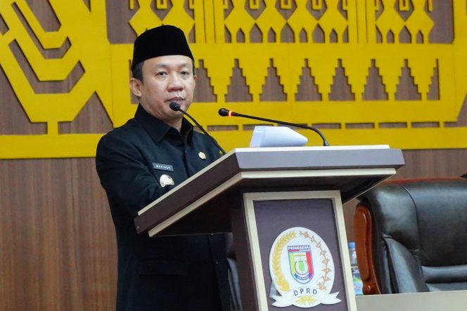 
					Pj.Bupati Pringsewu Ajukan 4 Ranperda