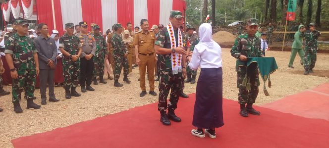 
					Kunjungan Kerja Tim Wasev TMMD ke-121 di Pringsewu Pantau Proyek Pembangunan