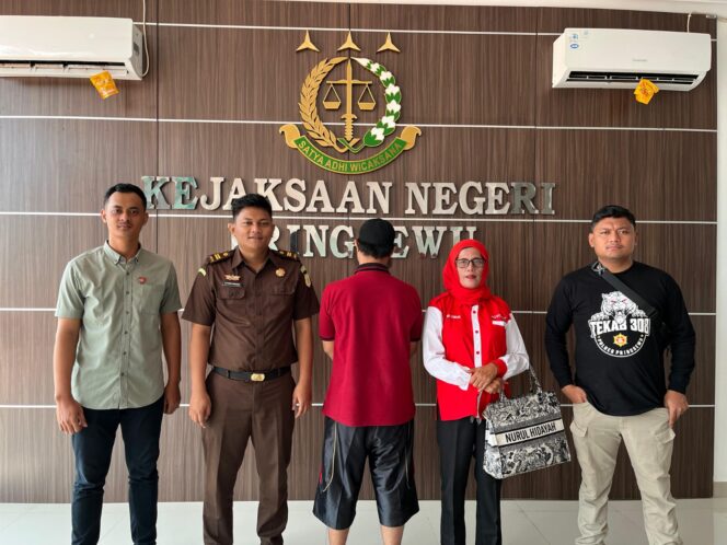 
					Tersangka Pembunuhan di Pringsewu Dilimpahkan ke Kejaksaan