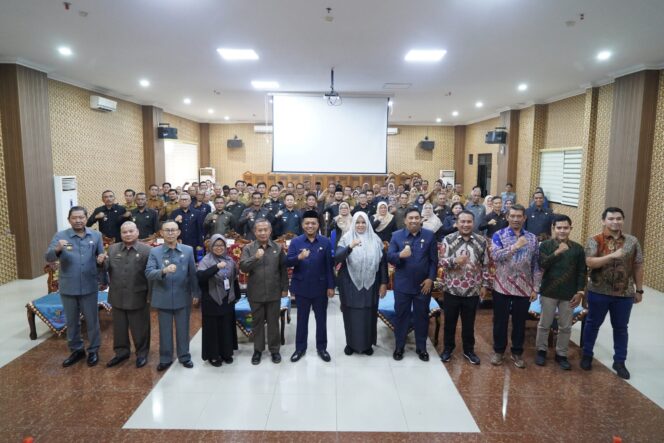 
					Bupati Pringsewu perintahkan Ka. OPD harus siap bekerja selama 24 jam