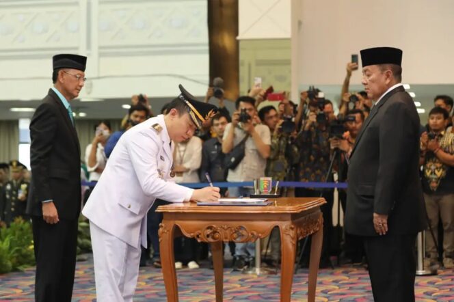 
					Arinal Junaidi Lantik Marindo Sebagai Pj Bupati Pringsewu