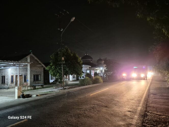 
					Lampu Jalan Mati, Warga Masyarakat Pekon Sukaratu Mengeluh.