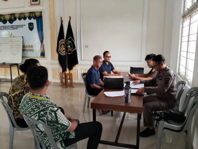 
					Kejaksaan Negeri Pringsewu Laksanakan Tahap II Perkara Dugaan Tindak Pidana Korupsi Kegiatan Bimbingan Teknis (BIMTEK) 2024