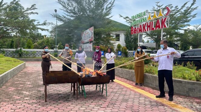 
					Kejaksaan Negri Pringsewu Kembali Musnahkan Barang Bukti.