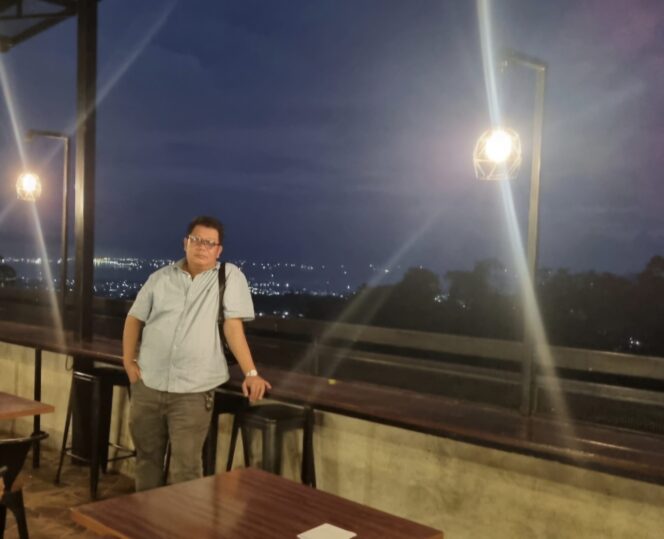 
					Perjuangan dan Tantangan Tenaga Pendidik Seiring Perkembangan Zaman Menuju Indonesia Emas